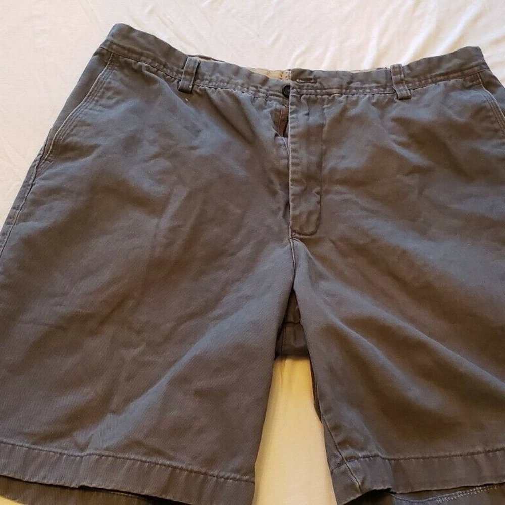 Izod Grey Mens Golf Shorts